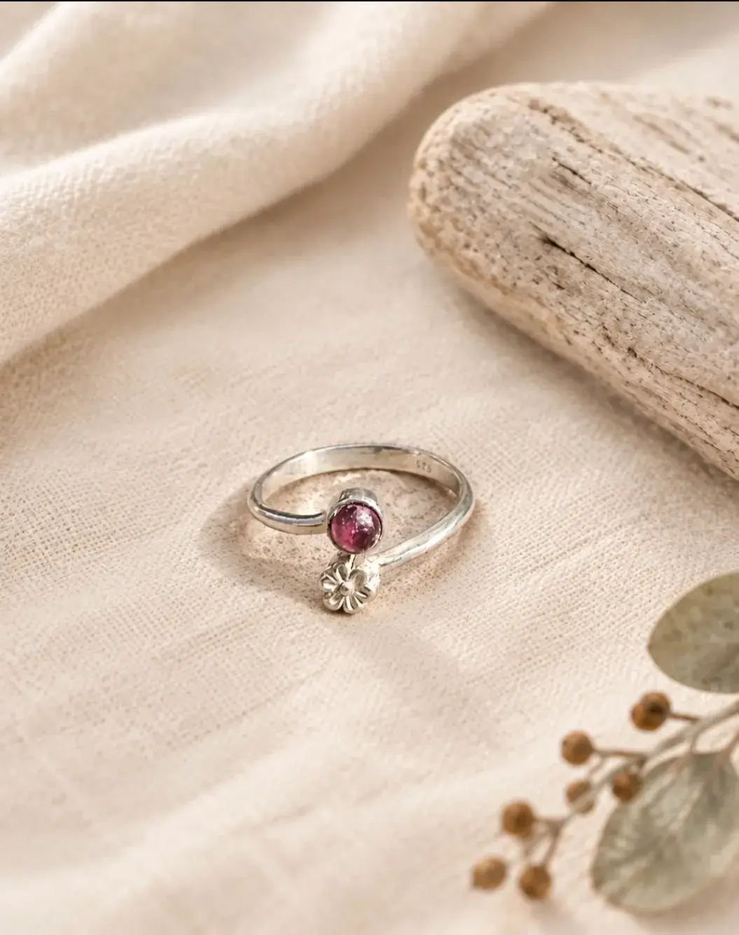 Amethyst Ring With Flower Detail